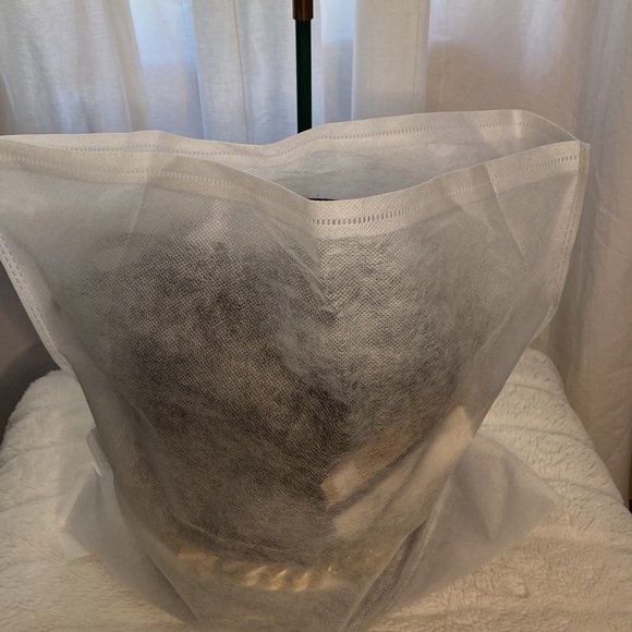 Anna Paola Italian Black Leather Bucket Bag NWT. - Picture 11 of 13